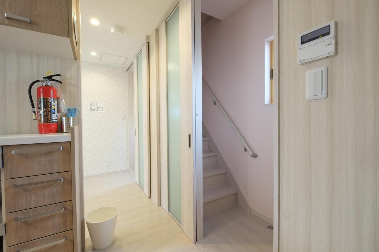 Ln05 New Home In Sannomiya With Own Car Park Kobe Exterior photo